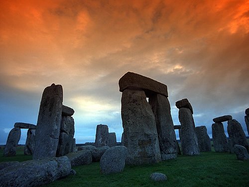 460073 - Stonehenge, Whilshire, England.jpg