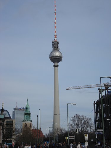 Berlin's TV-Tower.JPG