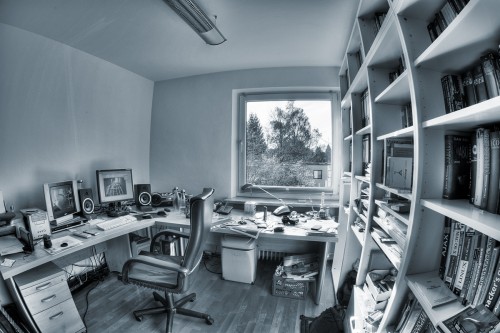 home_office_tonemapped.jpg